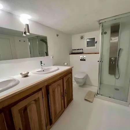 Jolie Maison - Place Des Lices A 350m 펜션 *