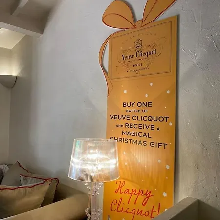 Jolie Maison - Place Des Lices A 350m Semesterbostad Saint-Tropez