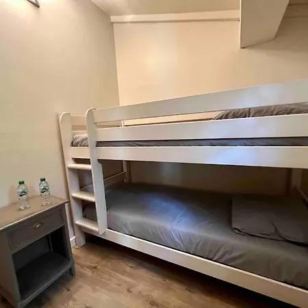 Дом отдыха Jolie Maison - Place Des Lices A 350m Сен-Тропе