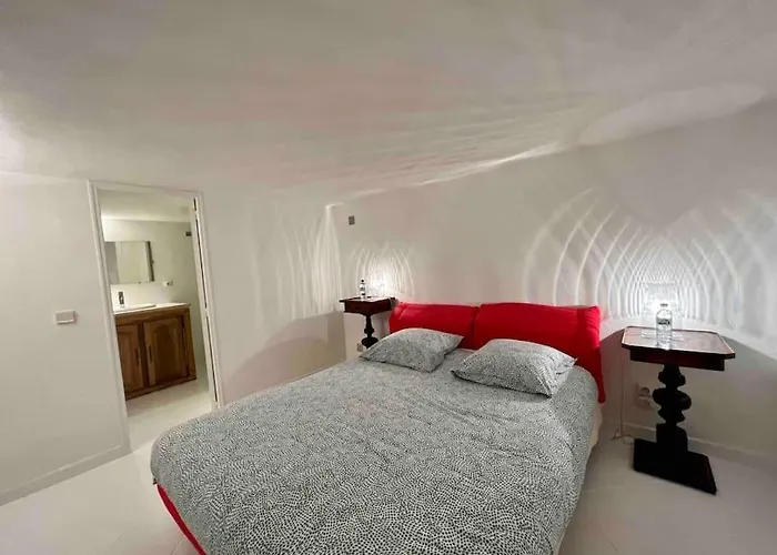 Jolie Maison - Place Des Lices A 350m Дом отдыха *